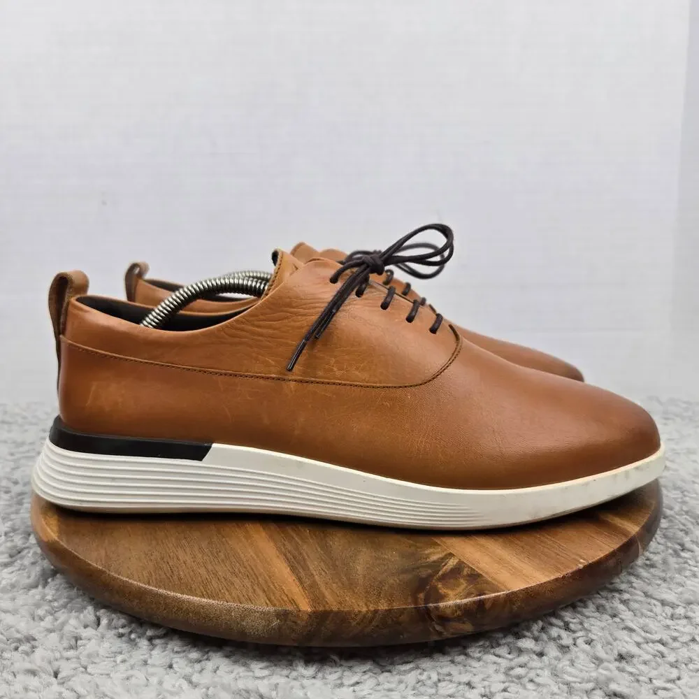 Wolf and Shepherd Mens 10M Crossover Longwing Honey White Hybrid Oxford Sneaker